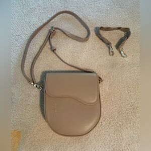 Elegant Beige Crossbody Bag